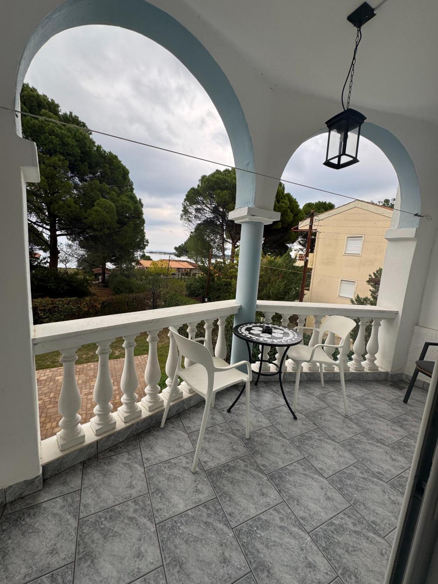 Diaporos Hotel Vourvourou Exterior photo