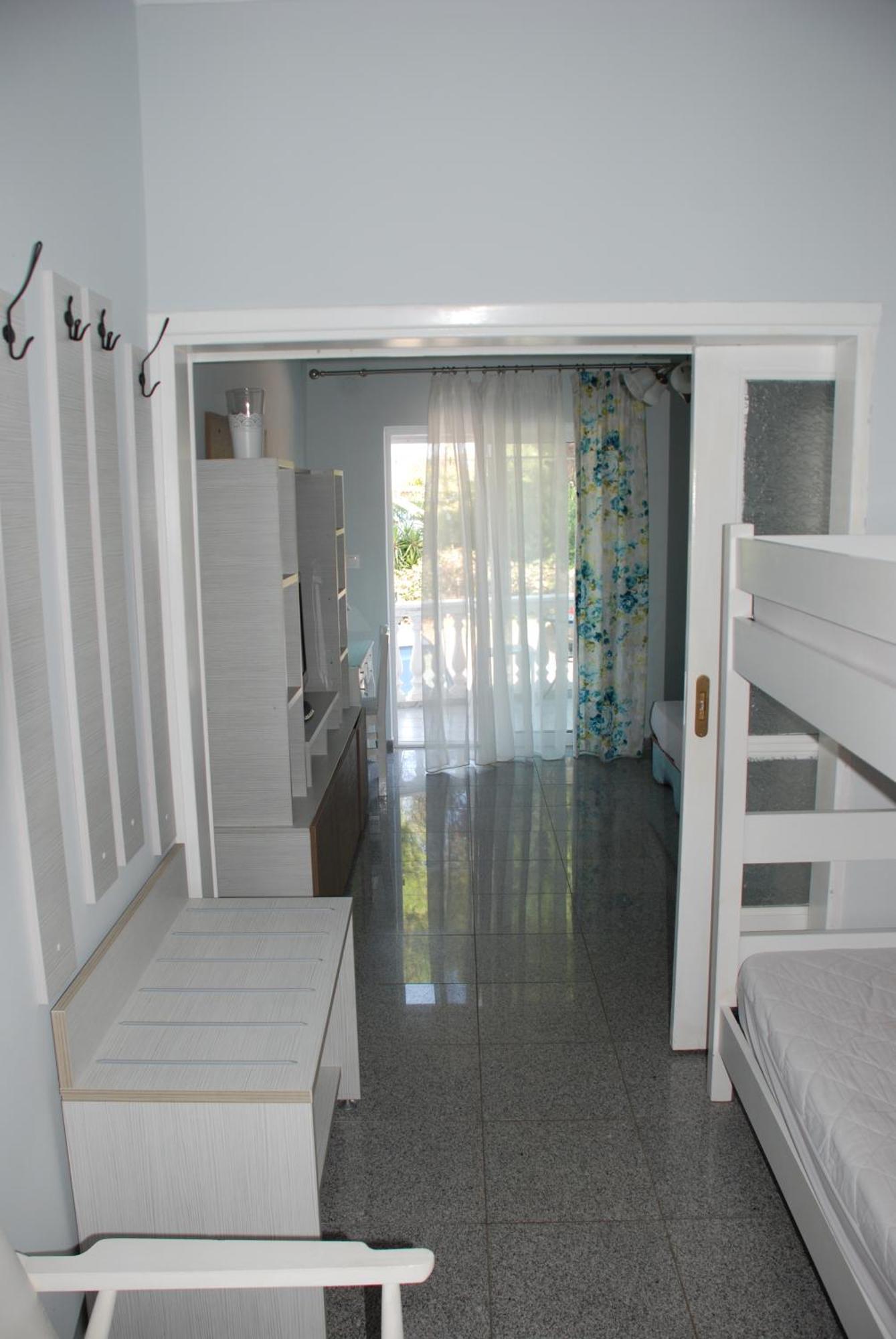 Diaporos Hotel Vourvourou Exterior photo